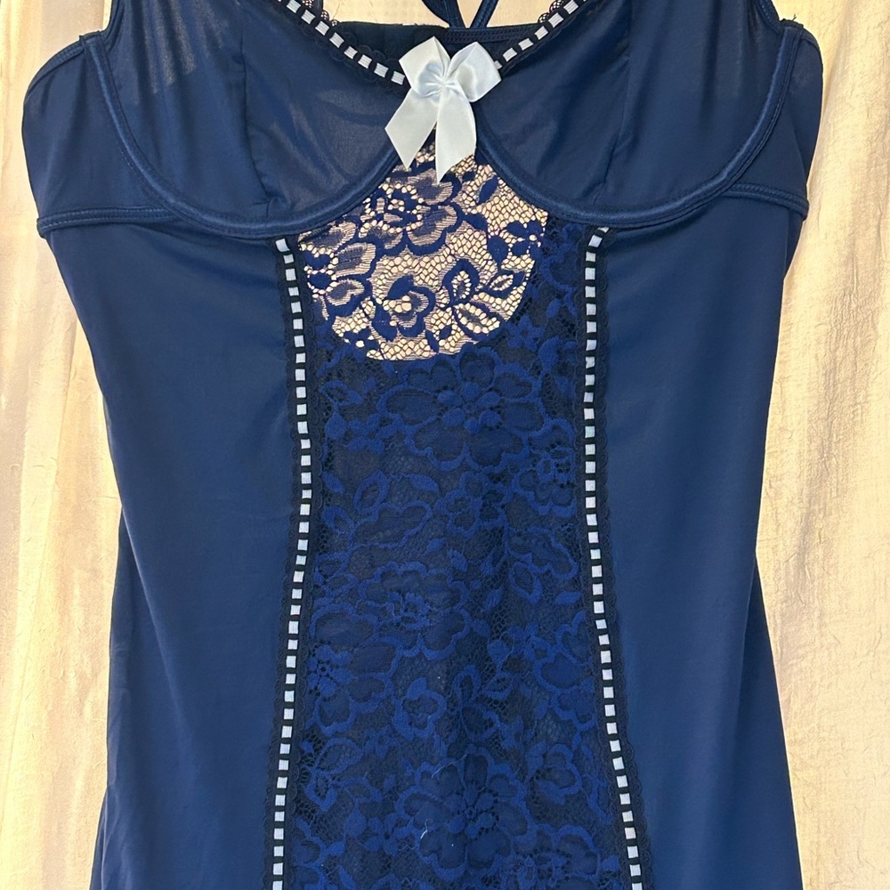 NWOT. Elegant Navy Lace Chemise with Bow